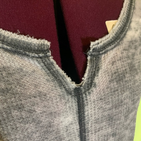 Ecoté Grey/White Waffle Knit Comfy Long Sleeve - Picture 5 of 8